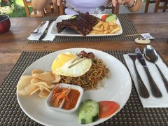 -Pundi Pundi Restaurant
