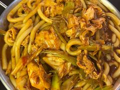-满格嗦新疆椒麻鸡火锅.炒米粉(川大江安校区店)