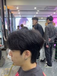 -藤野造型烫染·漂发