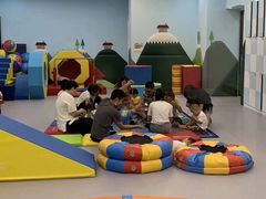 -美国谷斯妈妈早教中心 (陆家嘴店)