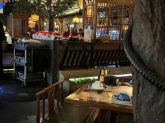 -桂满隴·站立的杭州(无锡八佰伴店)