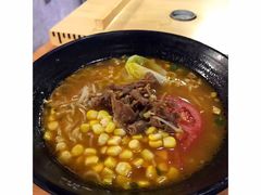 -肥肥虾庄·金牌油焖大虾(杨园滨江时代walk店)