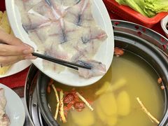 -花苑美食横琴生蚝火锅(拱北粤华路店)