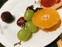 -川骄海鲜自助(王府井奥莱UP TOWN店原世界之花店)