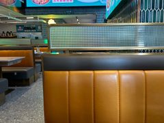 -锦园春香港茶餐厅(西海湾旗舰店)