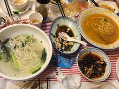 -阿胖龙虾小海鲜(宁国南路总店)