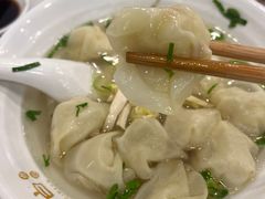 -老西白点心店