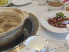 -天宜隆蘑菇宴火锅(石景山旗舰店)
