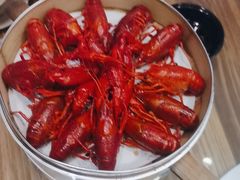 -巴厘龙虾·榜首油焖大虾(音乐学院·沿江酒馆店)