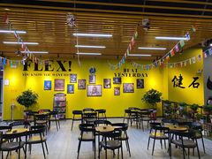 -健石游泳健身(和兴万乐汇店)