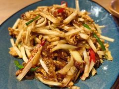 -耶里夏丽·新疆菜·28年喀什老馆(田林东路店)