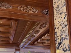 -八府香鸭·啫啫煲(华山路店)