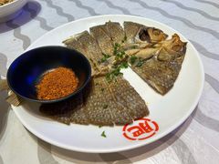 -肥肥虾庄·金牌油焖大虾(首义路店)