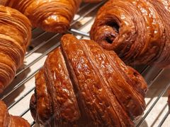 -VERIE BAKEHOUSE
