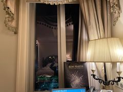 -广州富力丽思卡尔顿酒店