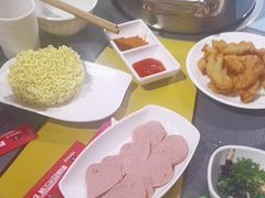 -四季喧黔味豆米火锅(万达广场店)