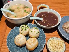 -鑫震源·苏式大虾生煎(山塘街店)