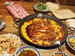 -旧街市鲜货老火锅(大光路店)