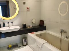 -北京希尔顿逸林酒店