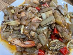 -盛燕泥丁粥