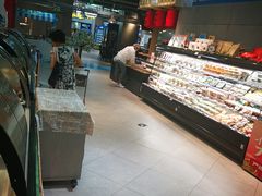 面包甜点陈列柜-盒马鲜生(财富中心店)