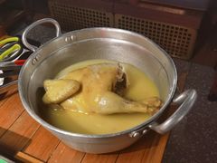 -禄婶鸡煲·打边炉
