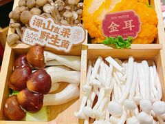 -廖掌柜·重庆鲜货火锅(上海首店)