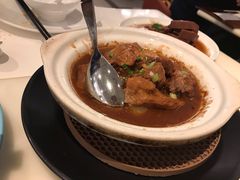 慢炖酱香猪软骨煲-港丽餐厅(高德置地店)