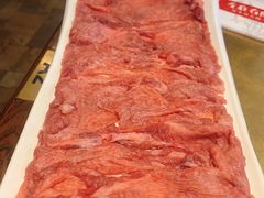 牛舌-左庭右院鲜牛肉火锅(金山万达店)