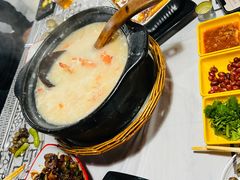 -云晓光头烧烤吧(盛夏店)