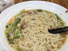 -秦云老太婆摊摊面(长嘉汇两江峯店)
