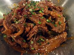 -张大师鸭爪爪特色干锅(南湖店)