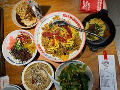 -怪噜范·老贵阳街头名小吃(鸿通城店)