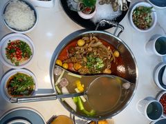 -潮汕酱记鲜牛肉火锅(欧尚店)