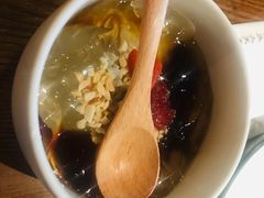 -九锅一堂酸菜鱼(新南凯德直营店)
