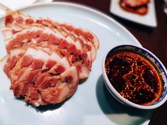 清卤大蹄膀-南京大牌档(济南万象城店)