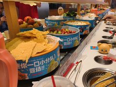-龍歌自助小火锅(市南金茂湾店)