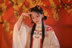 -汉仪华裳汉服馆(打浦桥店)