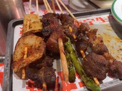 -威记烧嘢·南宁烧烤·超级生牛(绿地店)