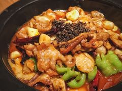 -云海肴·汽锅鸡·云南菜(天山百盛优客店)