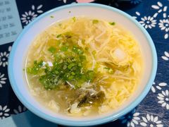 酸辣海鲜盅-旺角小渔村(二马路店)