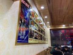 -乡土特色.冷锅鱼.牦牛肉汤锅