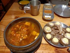 -极简·炭火烤肉主题餐厅·龙虾烧烤·烤羊排(宝龙店)