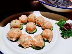 -白乐天毛肚火锅馆(解放碑店)