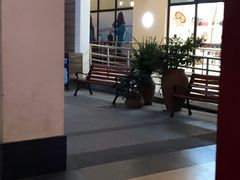 -王府井奥莱临潼小镇(临潼店)