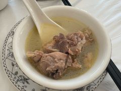 -鲁朗纳麦石锅鸡庄园