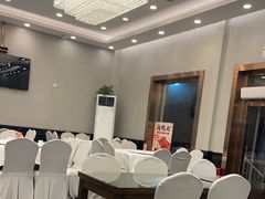 -鸿运楼烤鸭店(天桥店)