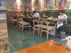 大堂-兵哥豌豆面(雅颂居店)