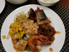 -山明水秀大饭店