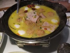 -小凤庭·地道湖北菜武昌鱼·藕汤(38年黄鹤楼店)